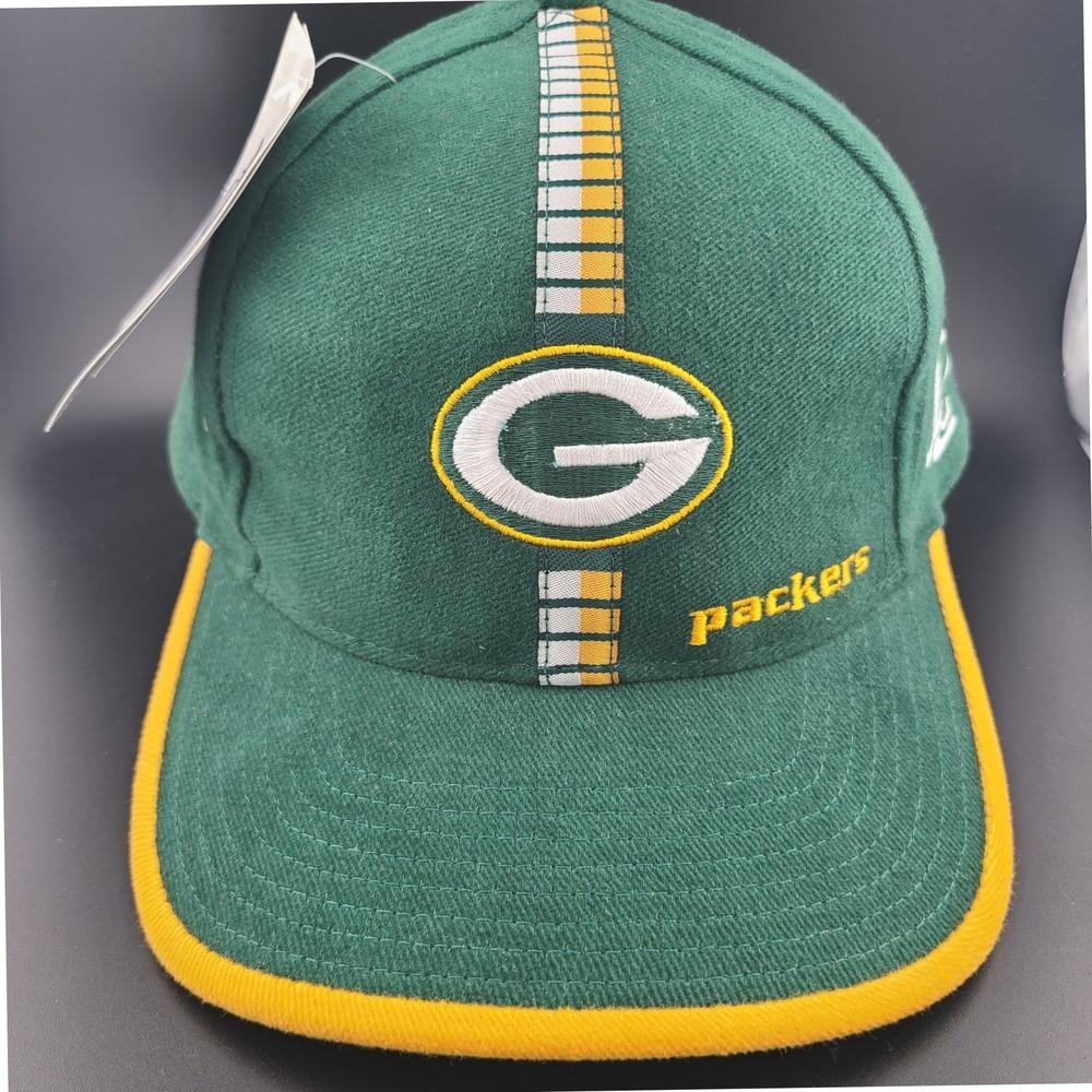 Vintage Green Bay Packers Logo Athletic NFL Pro Line Cap Men Green Strapback Hat